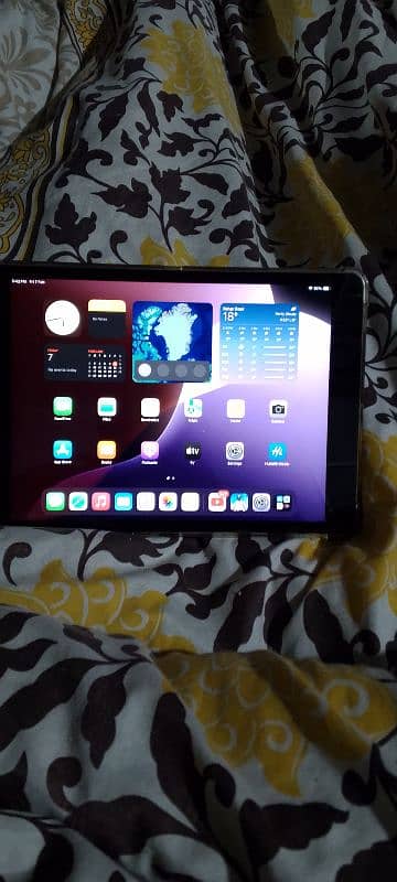 iPad 9th Generation 64GB. 1