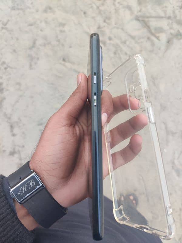 One Plus 9 (8Gb 128Gb) 4