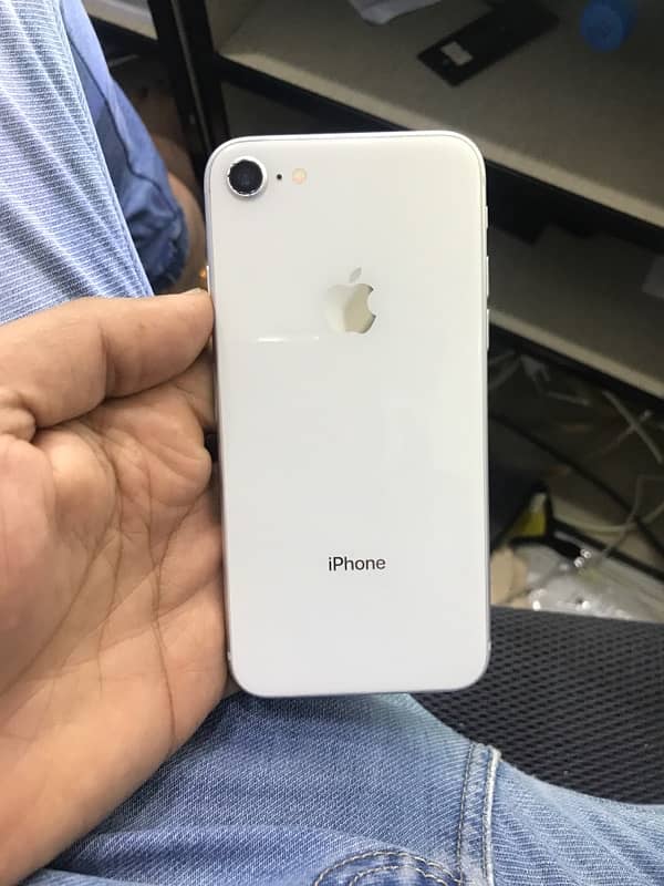 iPhone 8 N/pta 0