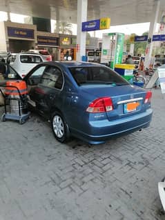 Honda Civic Oriel 2004