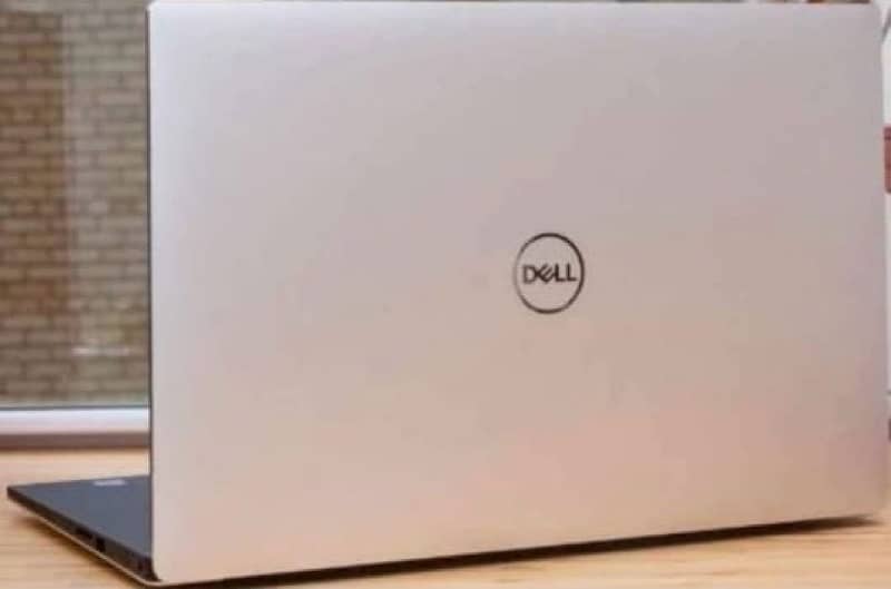 Dell Precision 5540 core-i7 9th generation /32 GB RAM /512 GB SSD 4