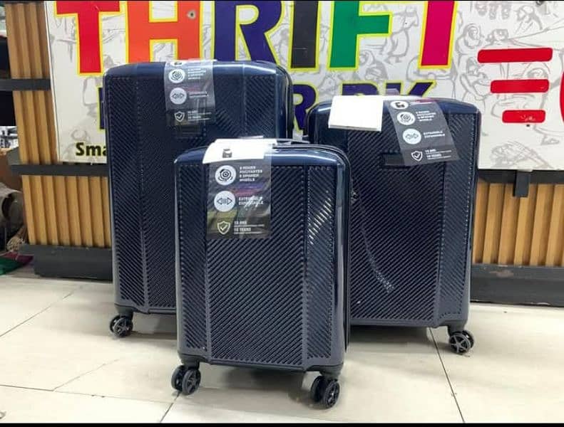 Genuine Buggati Manchester 3 pc set of luggage bag 0