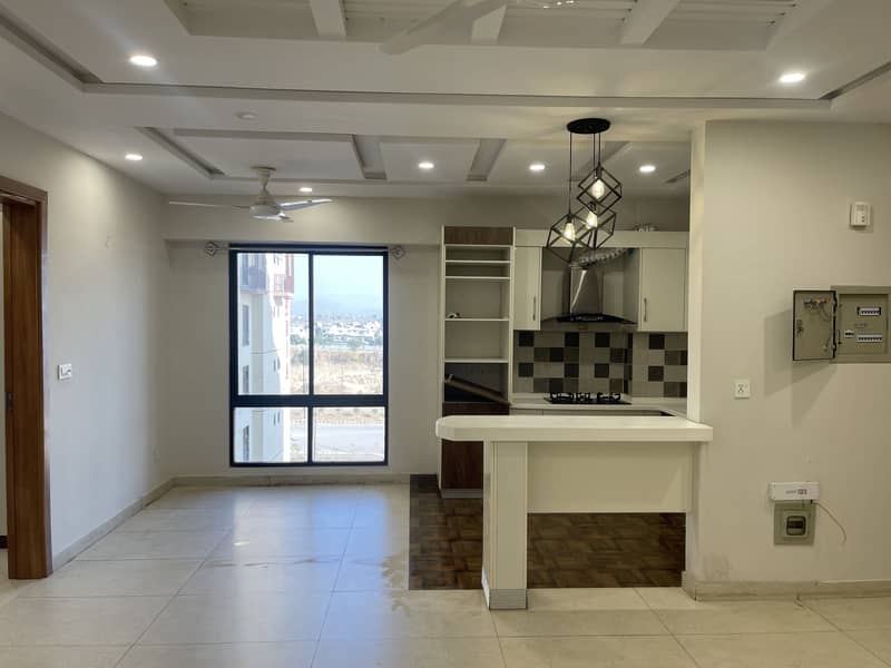 2-Bedroom Corner Apartment For Rent In Galleria Mall 0