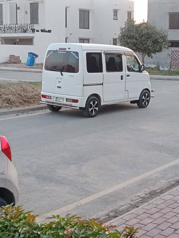 Daihatsu Hijet 2018 14