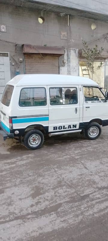 Suzuki Bolan 2010 2