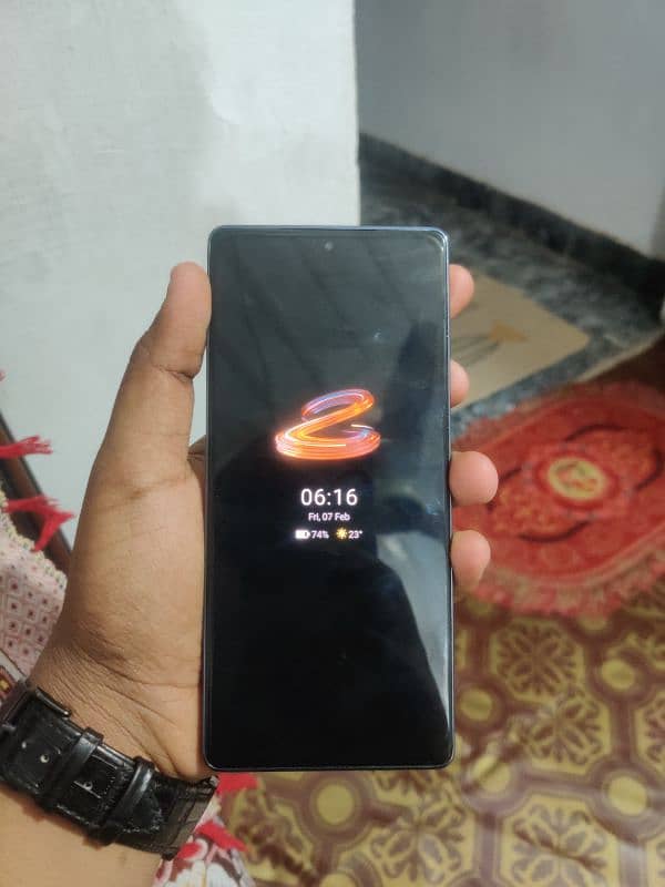 infinix note 40 8/256 gb 5