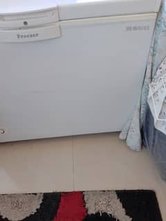 D freezer for sale in good condition