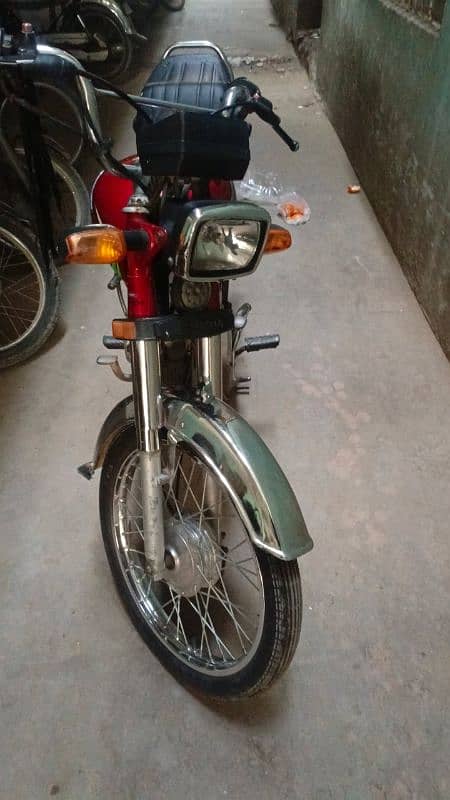 honda 2022 ka model 2 month ke 3