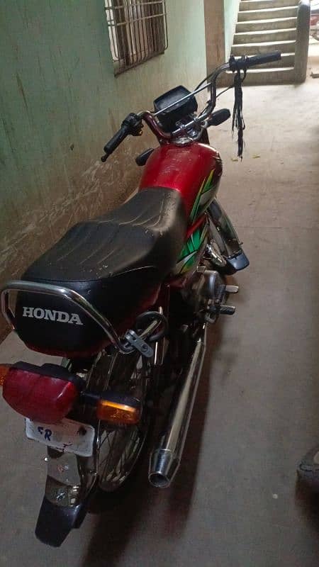 honda 2022 ka model 2 month ke 4