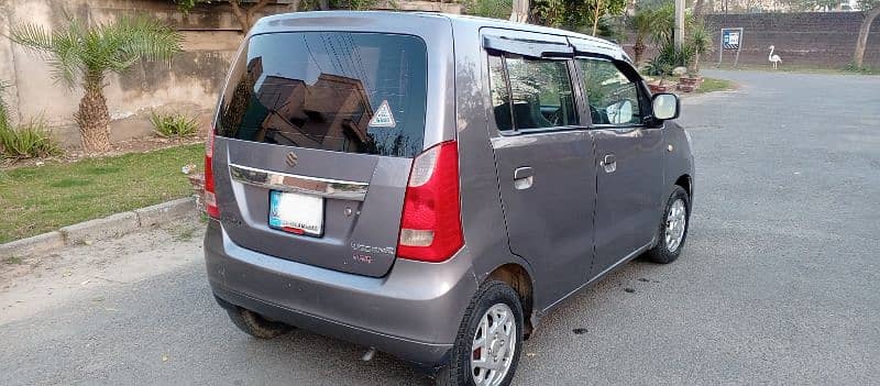 Suzuki Wagon R 2018 4