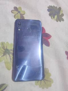 Samsung Galaxy A30 4GB Ram 64GB Rom Dual sim pTa official approved.