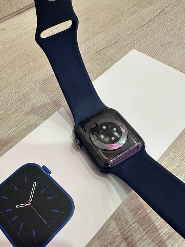 Apple Watch Series 6 LTE 4