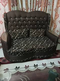 7 Seater sofa with coutiion