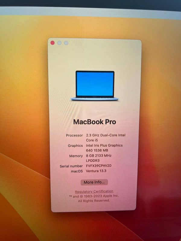 Macbook Pro 2017, Condition Like New, Only 260 cycles 5