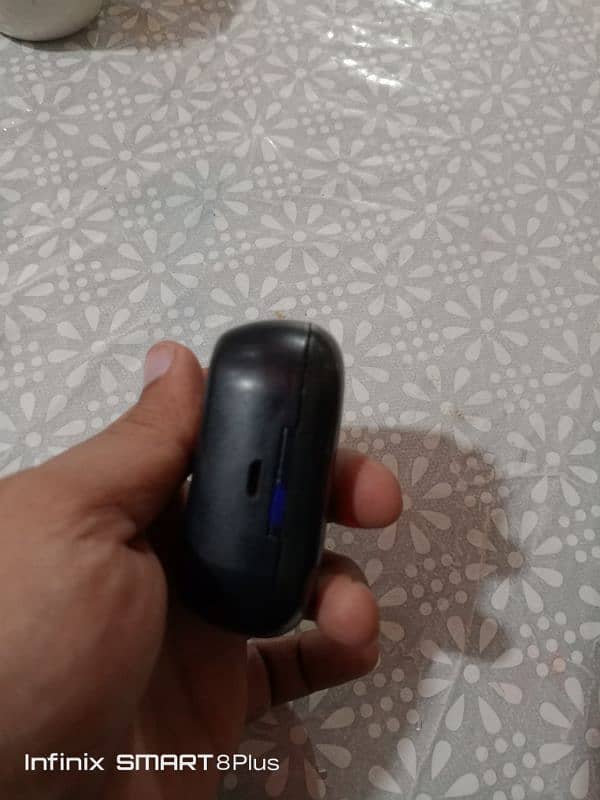 Bose Bluetooth good condition 0/3/1/3/4/1/1/6/9/8/4 4