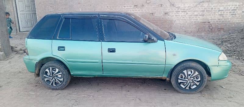 Suzuki Cultus VX 2000 12