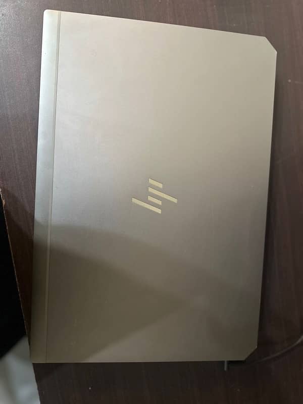 HP Zbook 17 G5 16 GB ram 512 SSD 0