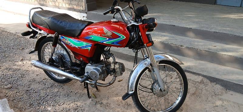 honda cd 70 red colour 6