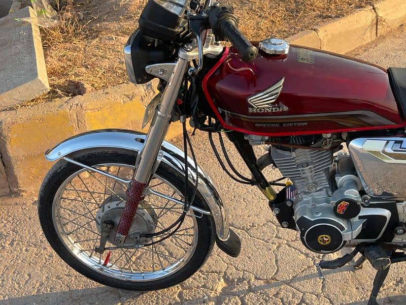 Honda CG 125 Special Edition 6