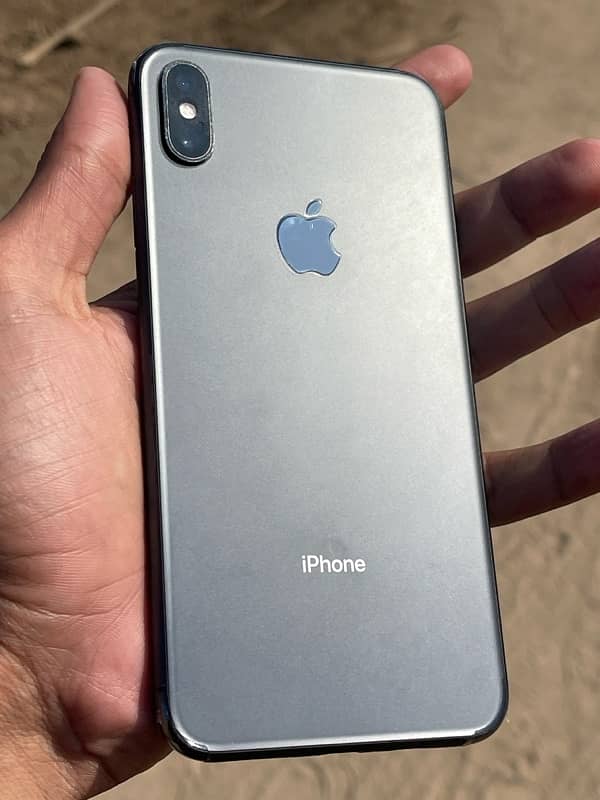 iphone Xsmax sasta soda 1