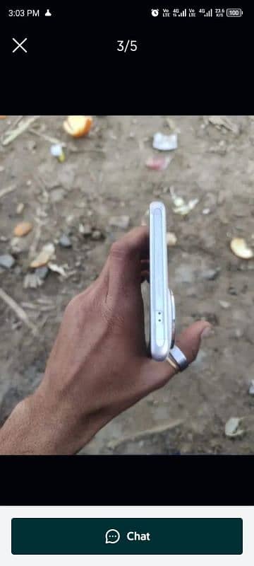 Vivo V40 12GB 256GB White colour 3