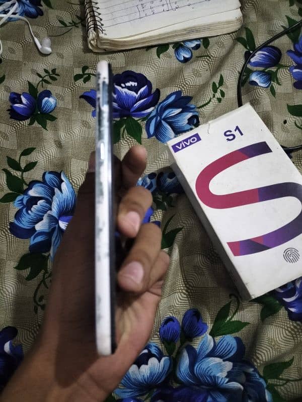 vivo s1 2