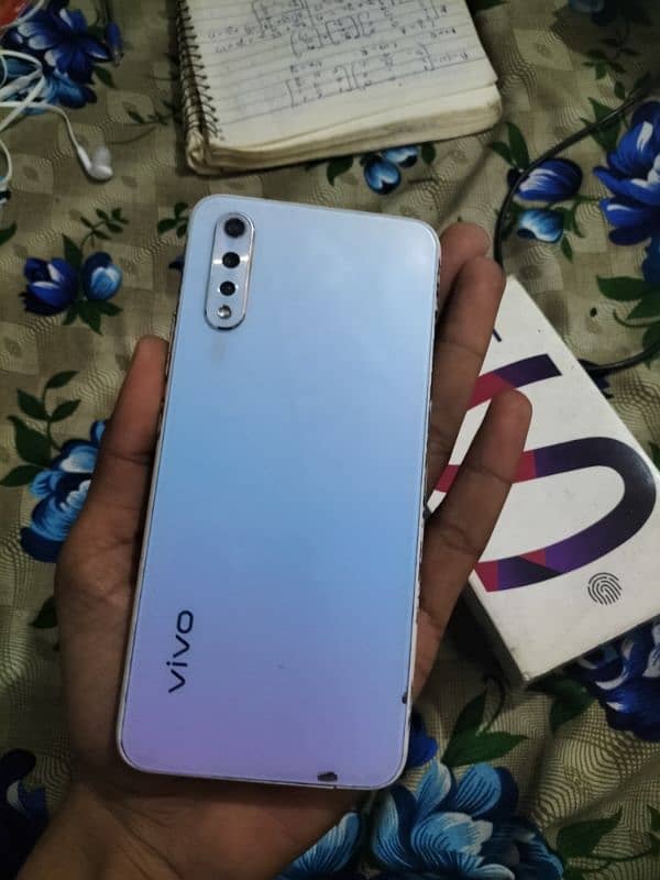 vivo s1 3