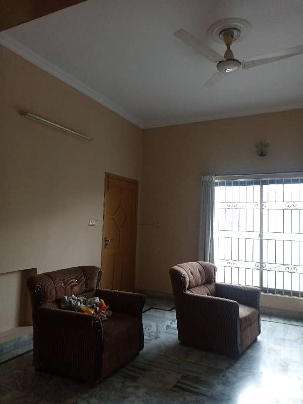 30*70 Upper Portion In Pwd Block-D Near Children Park, ISB Highway 9