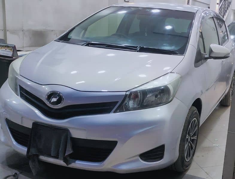 Toyota Vitz 2012/2016 3