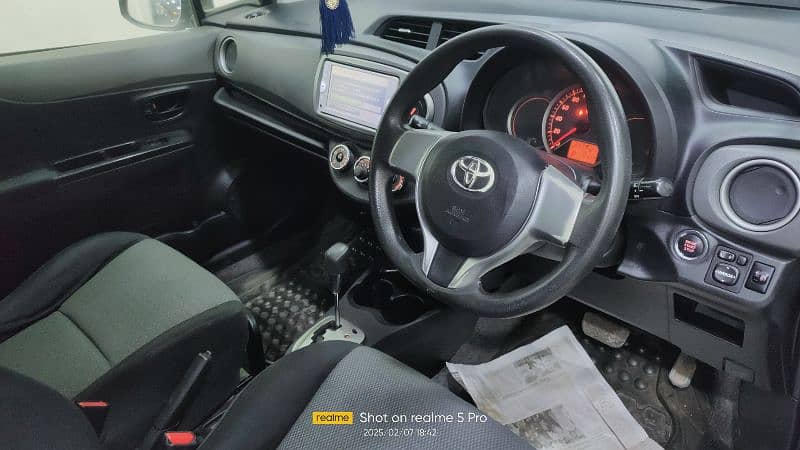 Toyota Vitz 2012/2016 9