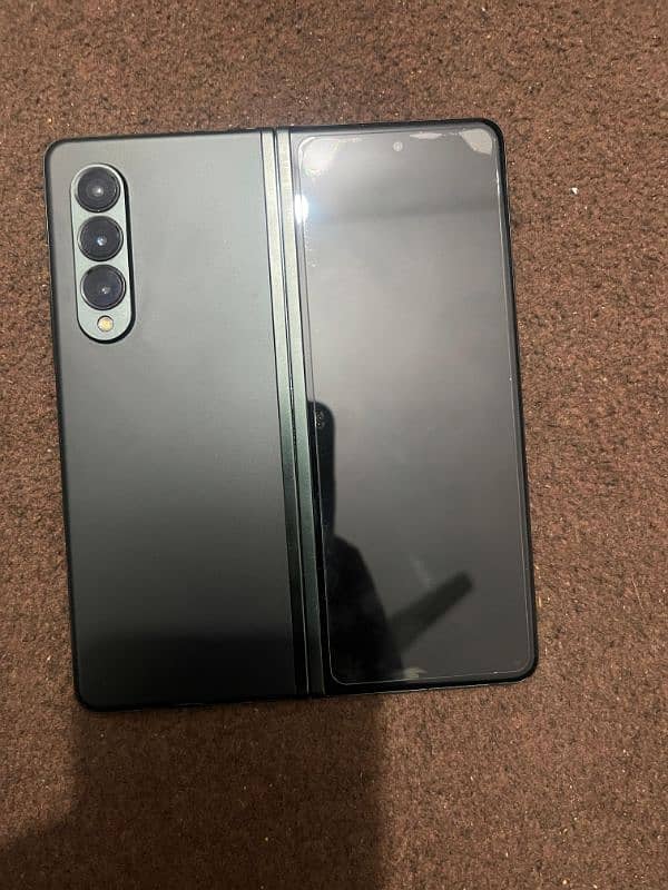 Samsung Galaxy Z Fold 3 Non PTA 12/512Gb 10