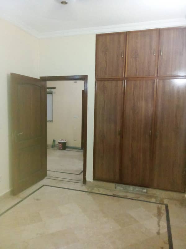 2 Bed Flat For Rent In G-15 Markaz Islamabad 5