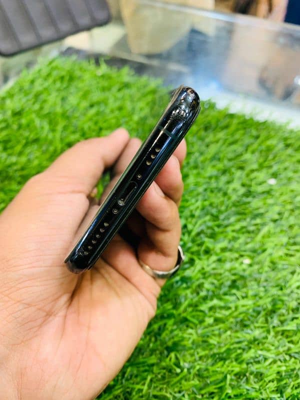 IPHONE 11 PRO PTA APPROVED 2