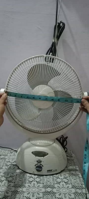 Table Fan 1