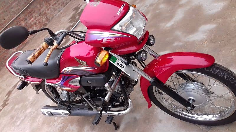 Honda Pridor Excellent Condition 4