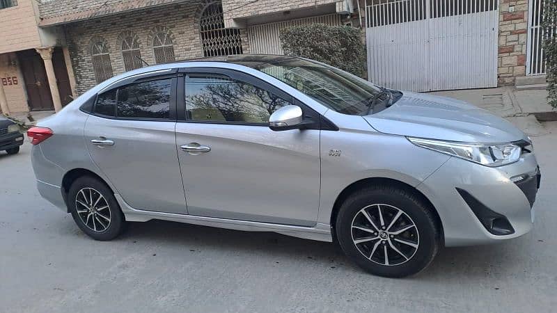 Toyota Yaris 2021 ATIV X 1.5 Automatic 2021 3