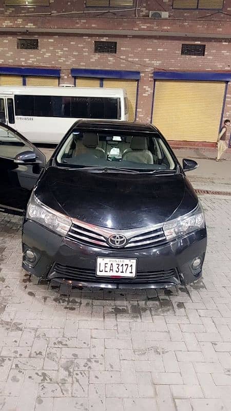 Toyota Altis Grande 2015 3