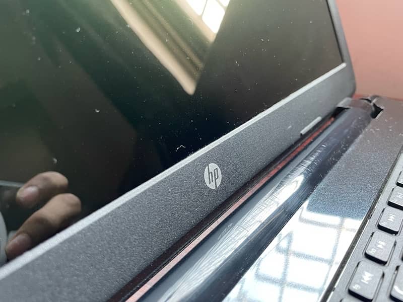 hp note book 15 4Gb ram 500 HDD 10