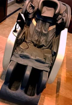 jcbuckman massage chair.