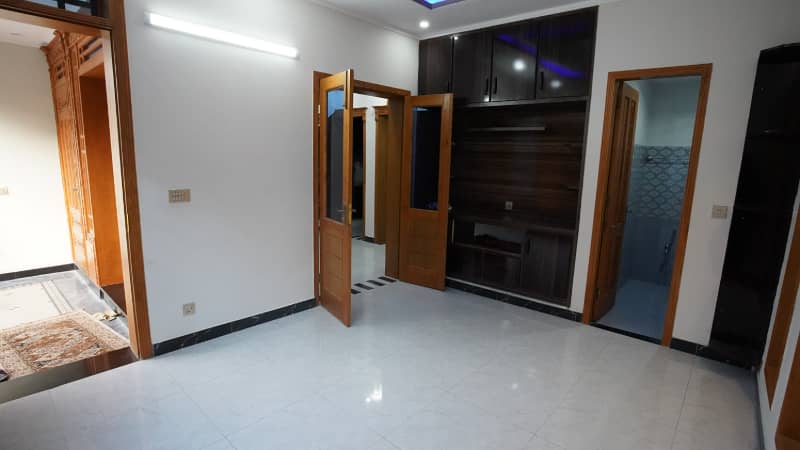 4 Marla Upper Portion For Rent In G-13 Islamabad 6