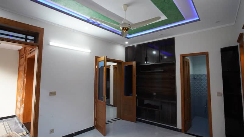 4 Marla Upper Portion For Rent In G-13 Islamabad 7