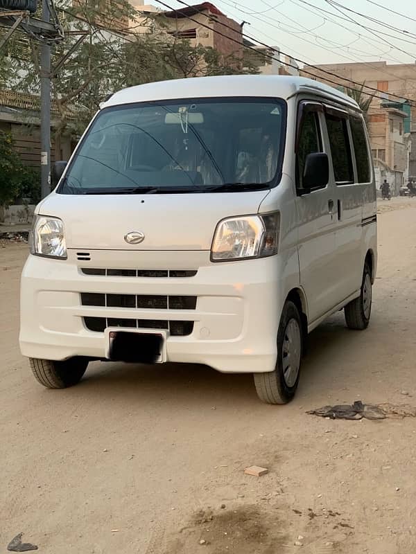 Daihatsu Hijet 2014 3