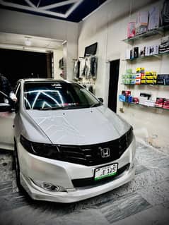 Honda City Aspire 2014 bumper to bumper janin. .