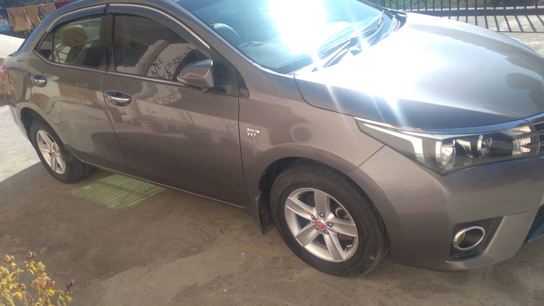 Toyota Corolla  Grande 2016 4