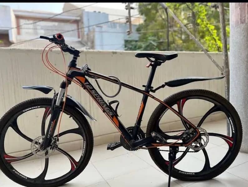 ALMOST NEW BICYCLE AVAILABLE FOR SALE 3