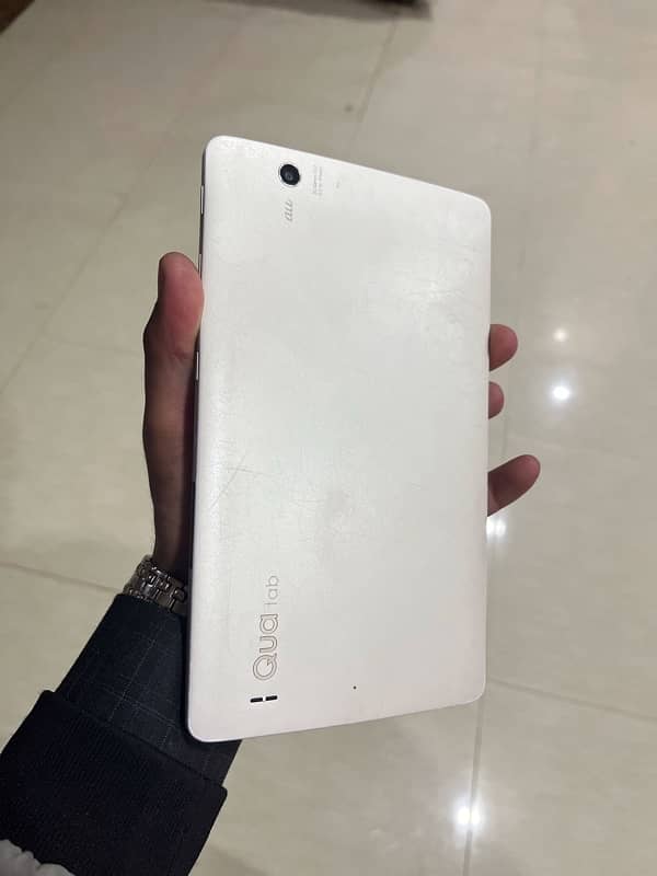 LG Qua Tab px 3