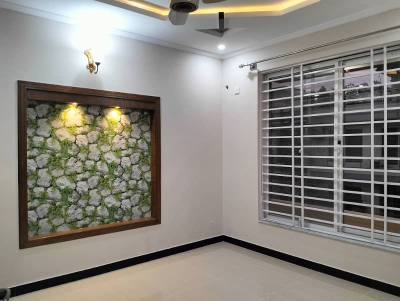 4 Marla Ground Portion For Rent In G-13 Islamabad 7