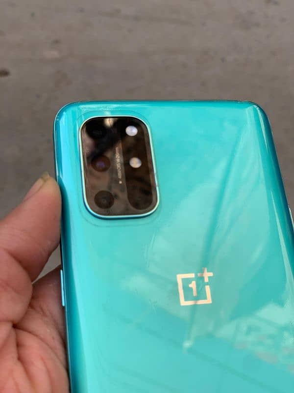 one plus 8T PTA   8.128. urgent sale call me 03279406388 0