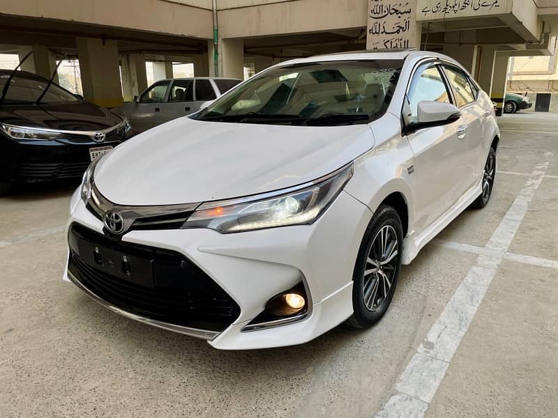 Toyota Altis Grande X 2019 4G 1