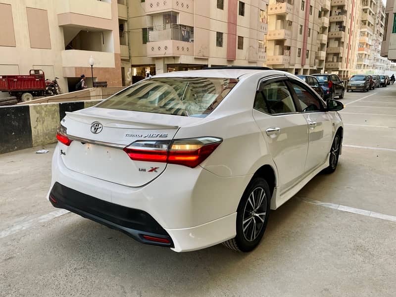 Toyota Altis Grande X 2019 4G 11